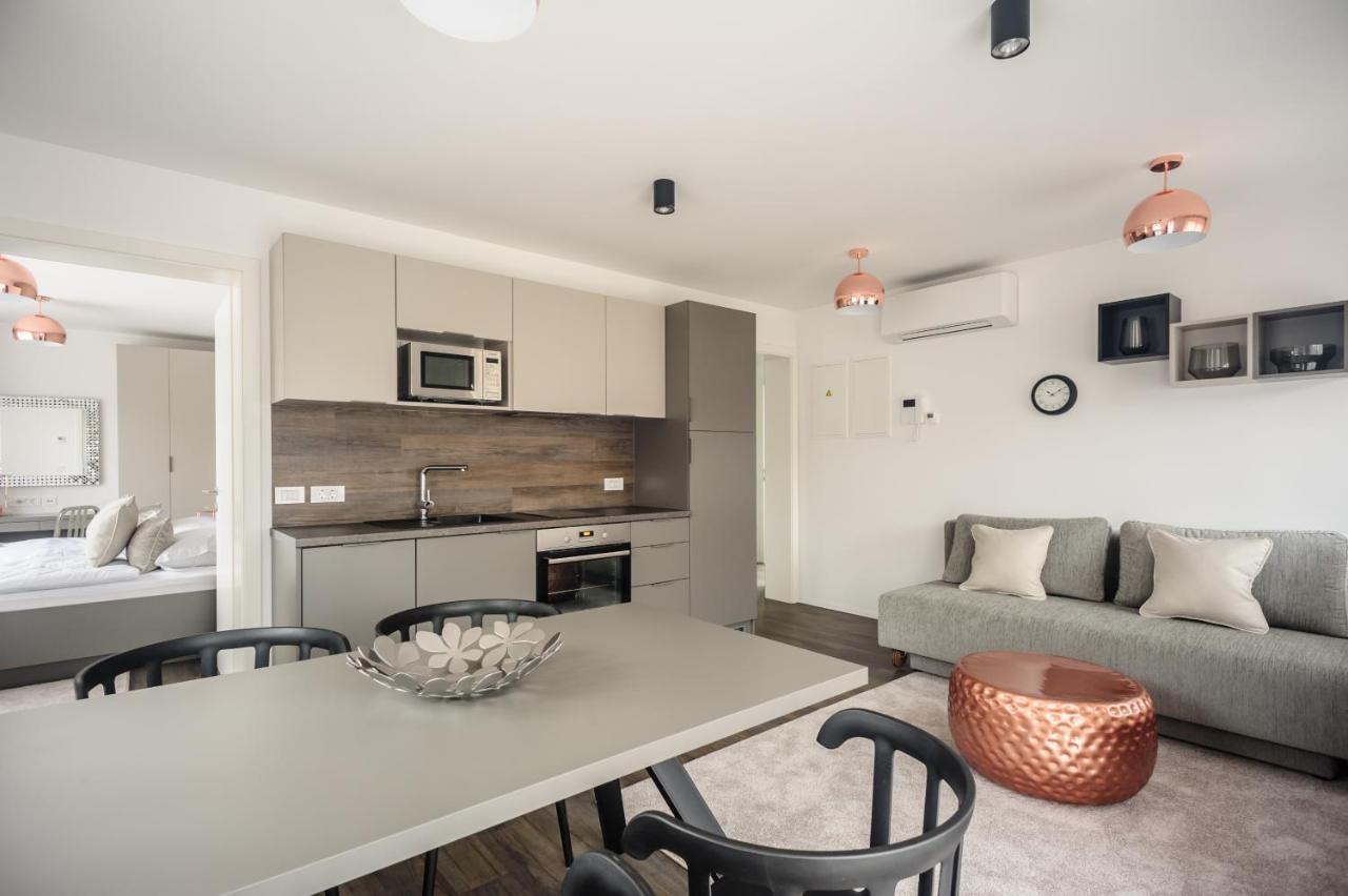 Apartments Villa Tatiana เบลด ภายนอก รูปภาพ