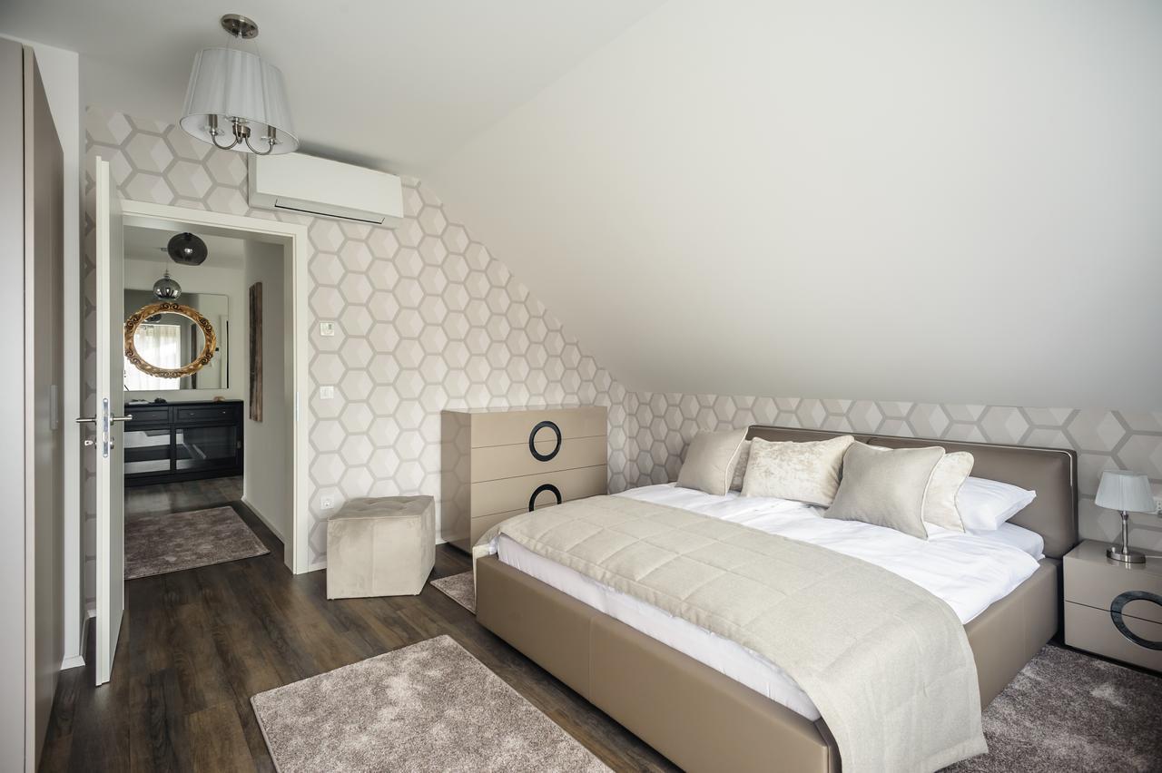 Apartments Villa Tatiana เบลด ภายนอก รูปภาพ