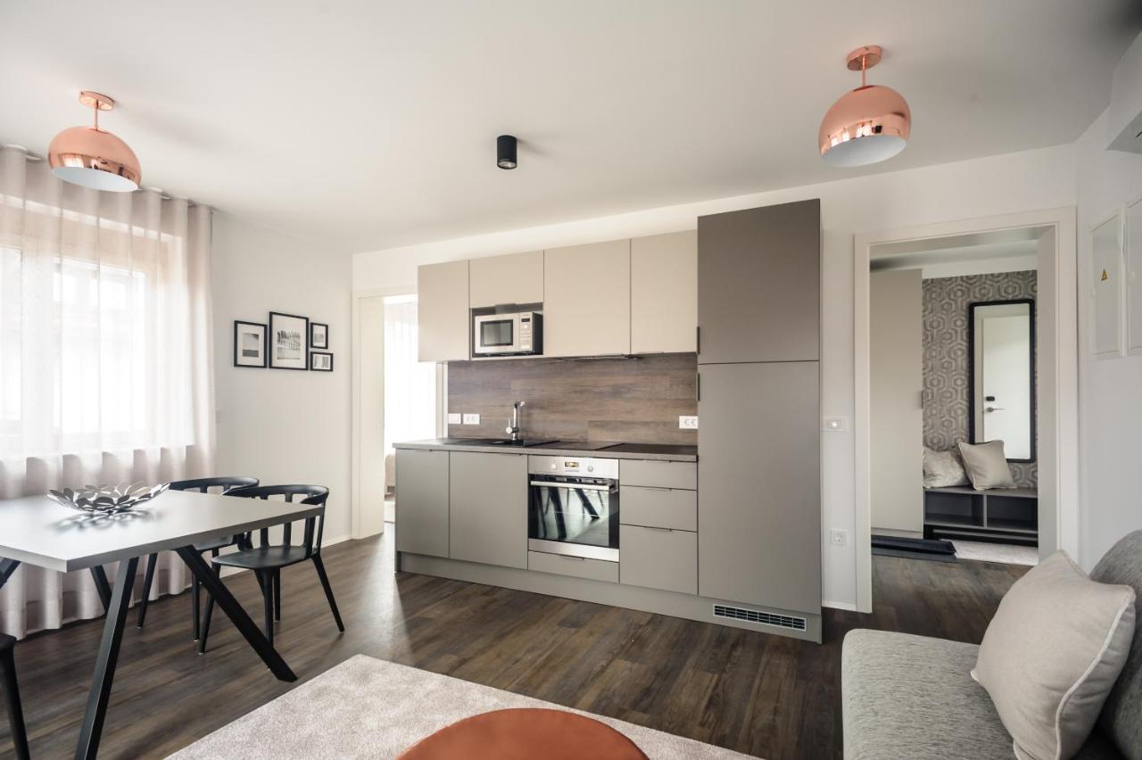 Apartments Villa Tatiana เบลด ภายนอก รูปภาพ