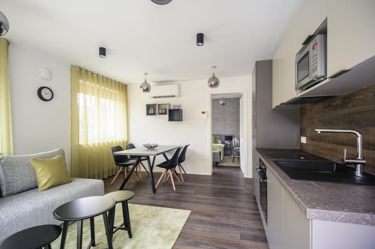 Apartments Villa Tatiana เบลด ภายนอก รูปภาพ